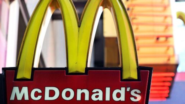 McDonald's avvia le assunzioni per diplomati.