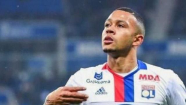 Memphis Depay, punta del Lione.