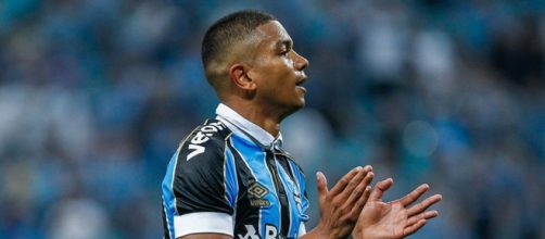 Dupla de zaga reserva n&atilde;o vai bem em duelo contra o Botafogo. (Arquivo Blasting News)