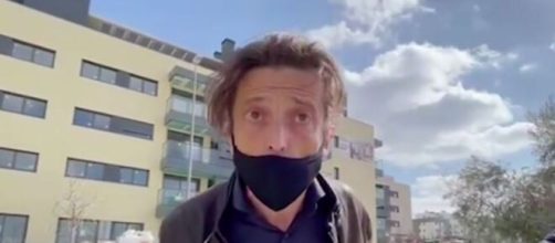 El franc&eacute;s Remi, insult&oacute; a la reportera Laura Roig&eacute; de 'Socialit&eacute;', luego Maite lo ech&oacute; de su casa.