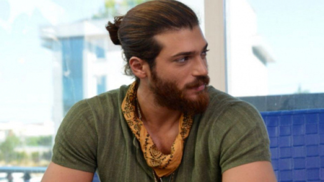 Can Yaman interprete di Can Divit in DayDreamer.
