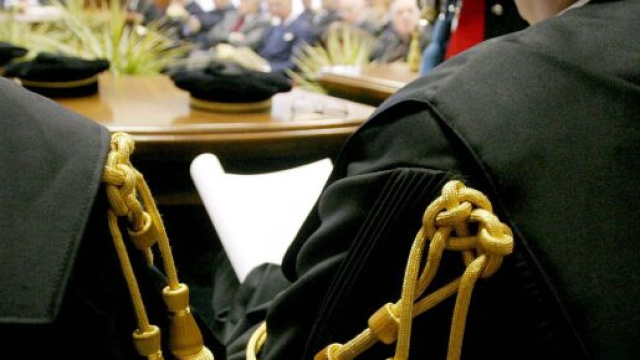 Il 13 ed il 15 aprile sono le date d'esame abilitante per le migliaia di praticanti che aspirano a diventare avvocati.