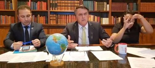 Jair Bolsonaro elogiou a atua&ccedil;&atilde;o do governo na pandemia (Reprodu&ccedil;&atilde;o/YouTube)