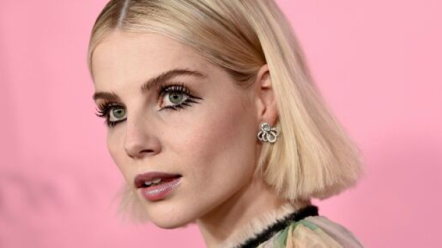 I tagli di capelli e le tonalit&agrave;: il blunt bob e lo shadowing per la primavera 2021.