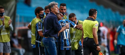 Gr&ecirc;mio deve emprestar jovens para ganharem rodagem (Lucas Uebel/Gr&ecirc;mio)