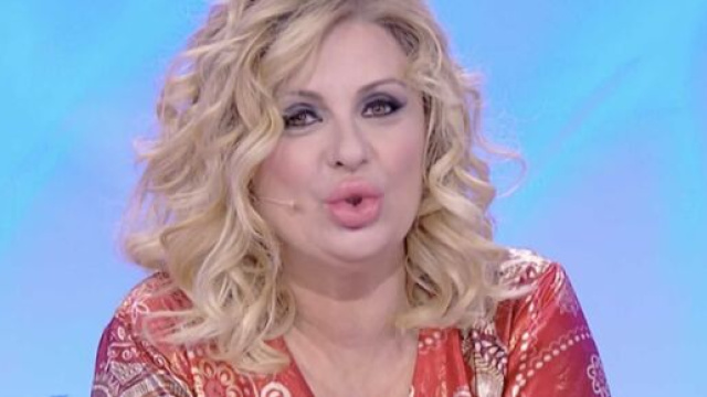TIna Cipollari ritorna a Uomini e donne.