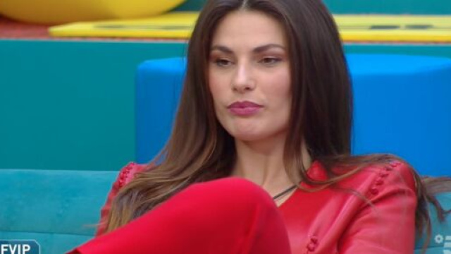 Dayane Mello: secondo il marito di De Filippi sarebbe perfetta come 'tronista'.