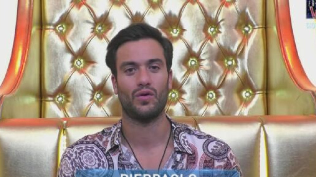 Pierpaolo Pretelli sbotta sui 'Gregorelli'.