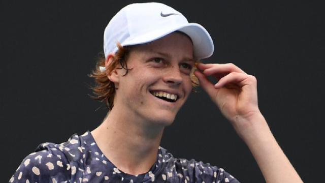 Jannik Sinner sar&agrave; in campo al torneo Atp 500 di Dubai.