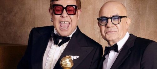 Elton John critica el nuevo edicto del Vaticano sobre el matrimonio igualitario (Foto Twitter @eltonofficial)