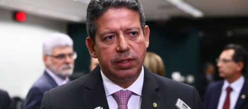 Arthur Lira disse que ainda n&atilde;o teve tempo de examinar pedidos de impeachment contra Bolsonaro (Antonio Augusto/C&acirc;mara dos Deputados