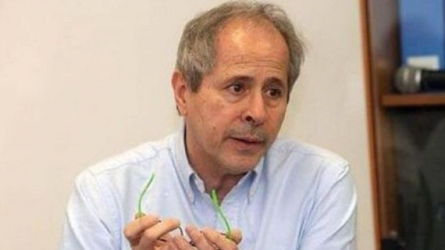 Andrea Crisanti: 'Troppi morti rispetto ai nuovi casi di coronavirus'.