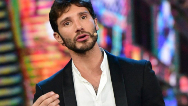 Amici, i giurati del prime time: Stefano De Martino, Stash e Emanuele Filiberto di Savoia.