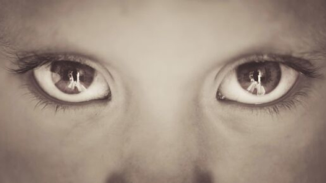 Pedofilia online, arrestate 3 persone.