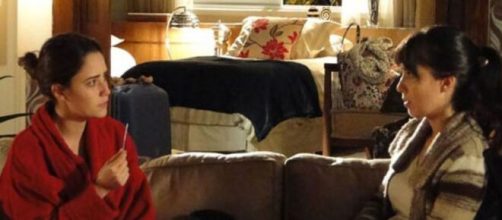 Ana e Manuela em 'A Vida da Gente' (Reprodu&ccedil;&atilde;o/TV Globo)