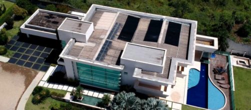 Vista a&eacute;rea da mans&atilde;o comprada por Fl&aacute;vio Bolsonaro (Reprodu&ccedil;&atilde;o)