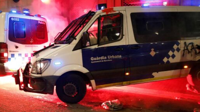 Scontri a Barcellona, fermati quattro anarchici torinesi | Sky TG24 - sky.it