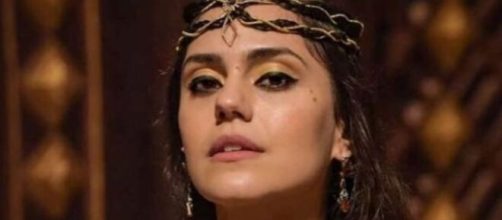 Shakia terminar&aacute; morta em 'G&ecirc;nesis'. (Reprodu&ccedil;&atilde;o/RecordTV)