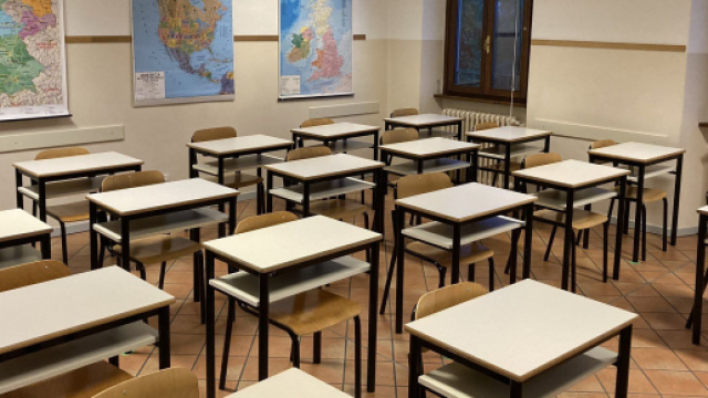 Roma, No Dad: 'Tenere aperta la scuola anche in zona rossa'.