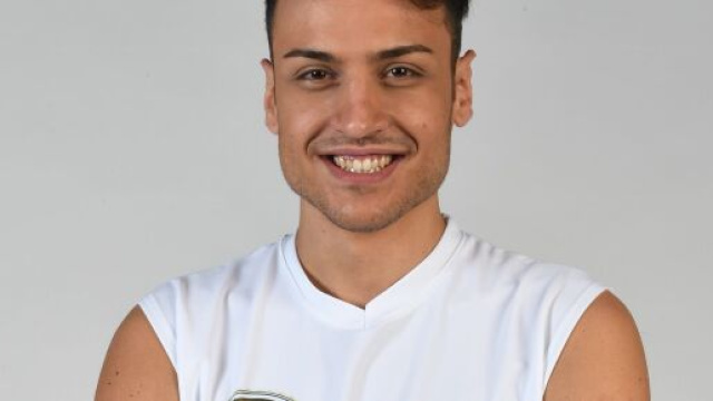 Isola, Zorzi punzecchia Awed: 'Z come zerbino'.