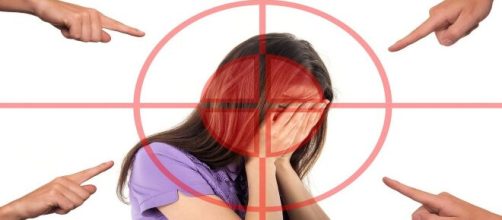 Fighting cyberbullying causes increased anxiety and depression in children, which directly affects their behavior (Image source: Geralt/Pixabay)