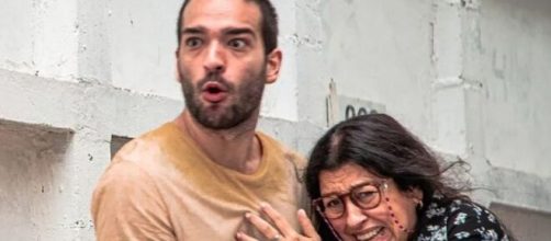 Sandro e Lurdes em 'Amor de M&atilde;e' (Foto: Globo).