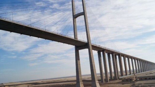 Da oggi le operazioni di rimozione della nave Ever Given dal Canale di Suez