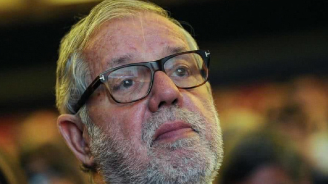 Vaccino obbligatorio, Flick: 'Compatibile con la Costituzione'.