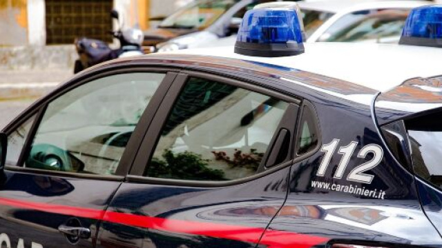 Ancora, padre spara al figlio 27enne uccidendolo a Roncitelli di Senigallia.