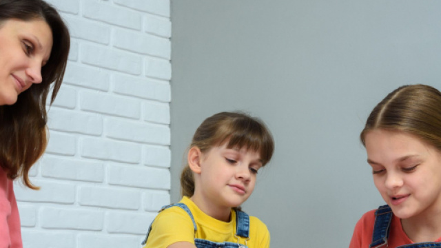 Lavoro dipendente: arriva dall'Inps un nuovo congedo parentale per Covid 19