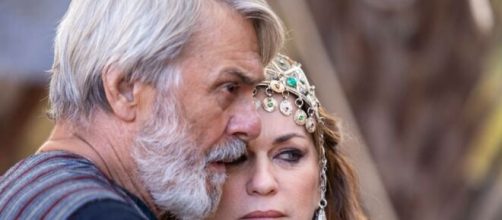 Abra&atilde;o e Sara em 'G&ecirc;nesis' (Reprodu&ccedil;&atilde;o/Record TV)