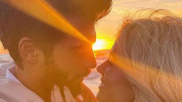 Can Yaman rompe il silenzio su Diletta: '&Eacute; un amore leale, il matrimonio? Seguo la spinta'.