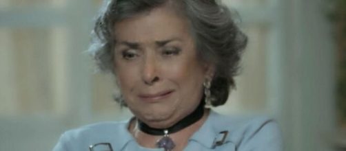 Elvira em 'A For&ccedil;a do Querer' (Reprodu&ccedil;&atilde;o/TV Globo)