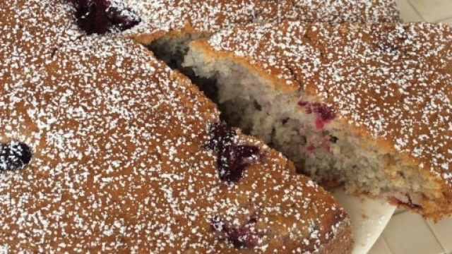 Torta quattro vasetti, un dolce ideale per tutti.