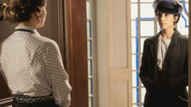 Una Vita, spoiler al 12 marzo: Ursula minaccer&agrave; Salmeron con un'arma.