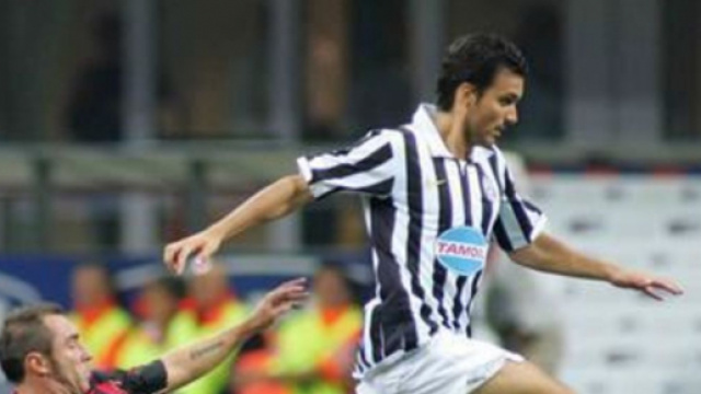 Christian Brocchi e Tomas Guzman in un Milan-Juventus.