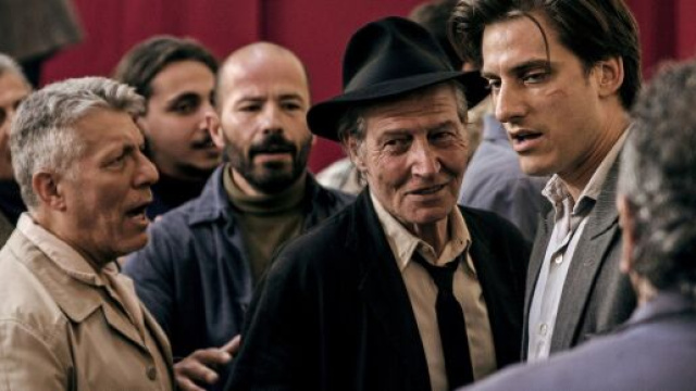 &lsquo;Martin Eden&rsquo;, il film drammatico diretto da Pietro Marcello, dal 4 marzo su Netflix.