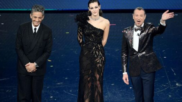 Sanremo: primo nella classifica provvisoria dei top 10 dopo la terza serata c'&egrave; Ermal Meta.