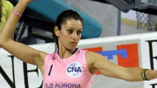 Laura Lugli: 'Una donna che resta incinta non deve risarcire nessuno'.