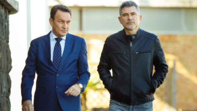 Un posto al sole, Franco Boschi (Peppe Zarbo) e Roberto Ferri (Riccardo Polizzy Carbonelli).