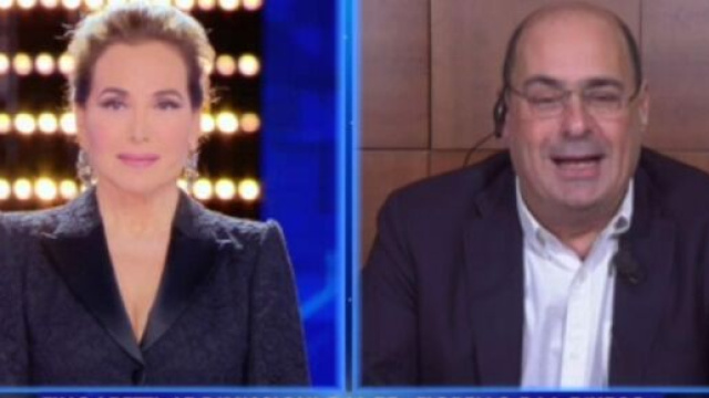 Zingaretti spiega i motivi delle sue dimissioni a Live-Non &egrave; la d'Urso.