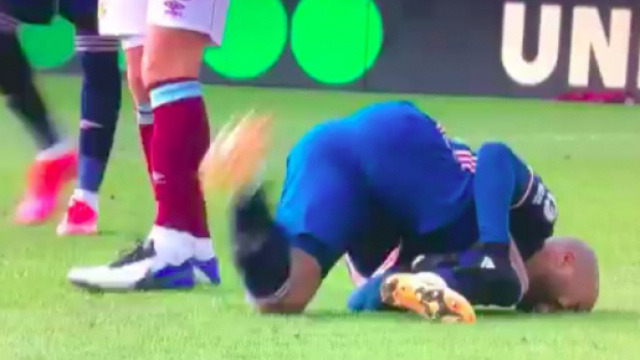 Le cri de Lacazette fait le buzz et le joueur risque tr&egrave;s gros - Photo capture d'&eacute;cran vid&eacute;o