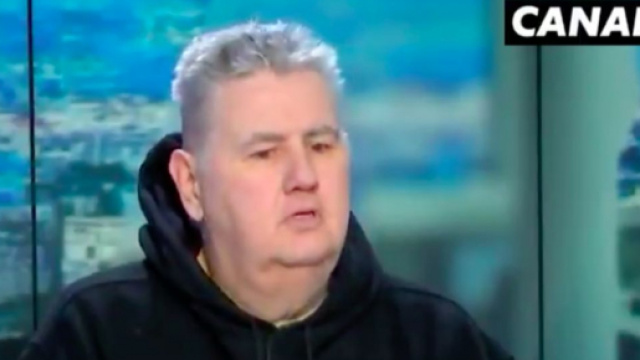Pierre M&eacute;n&egrave;s d&eacute;zingue un Twittos pour diffamation - Photo capture d'&eacute;cran vid&eacute;o Pierrot Face Cam