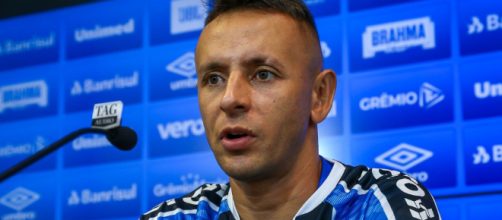 Rafinha pode fazer sua estreia no Gr&ecirc;mio (Lucas Uebel/Gr&ecirc;mio)