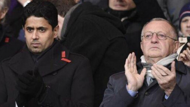 PSG - Bayern : Jean-Michel Aulas f&eacute;licite Paris (Credit : Twitter officiel Le Parisien)