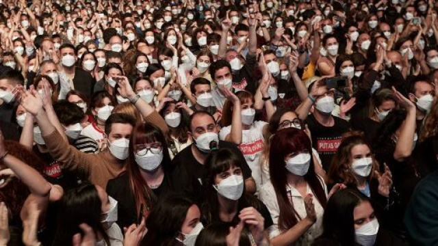 Riaperture: dopo l'ok agli Europei con il pubblico sale la protesta dei lavoratori dello spettacolo.