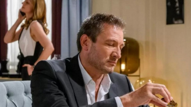 Tempesta d'amore, trame dal 26 aprile al 2 maggio: Christoph droga Kalenberg.
