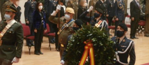 Emotivo homenaje de las FAS a militares y funcionarios civiles fallecidos por coronavirus