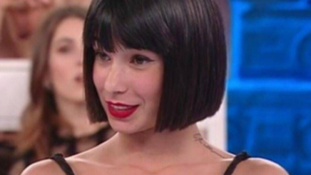 Amici, serale sabato 17 aprile: Martina vicina all'eliminazione dopo lo spareggio con Deddy.