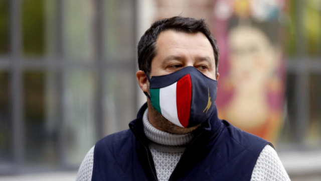 Open Arms, Salvini rinviato a giudizio.